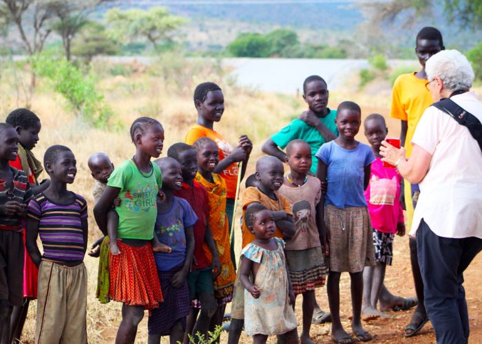 28-days-uganda-culture-wildlife-tour